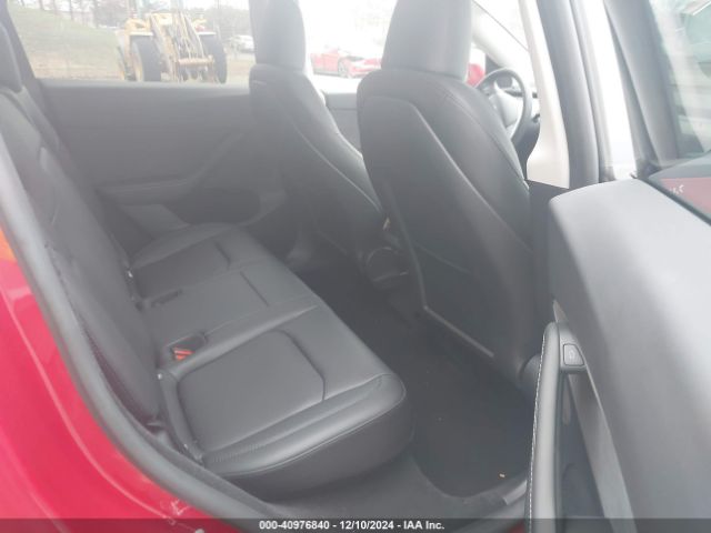 Photo 7 VIN: 7SAYGDEEXPF839081 - TESLA MODEL Y 