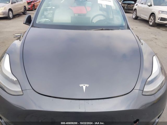 Photo 9 VIN: 7SAYGDEEXPF878303 - TESLA MODEL Y 