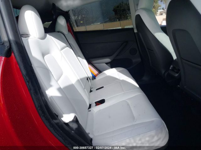 Photo 7 VIN: 7SAYGDEEXPF908934 - TESLA MODEL Y 