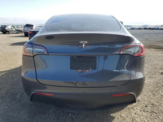 Photo 5 VIN: 7SAYGDEEXPF910943 - TESLA MODEL Y 