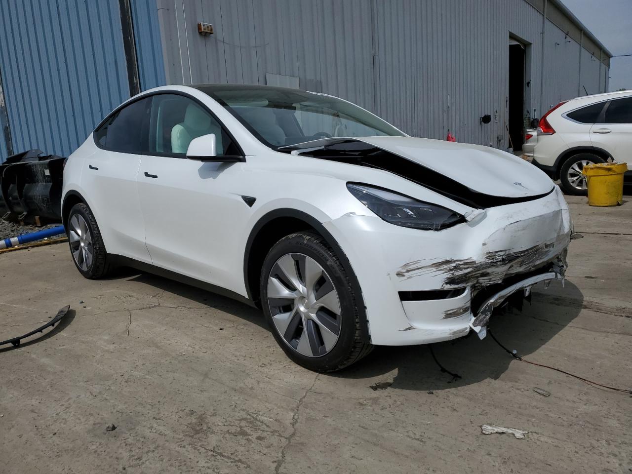 Photo 3 VIN: 7SAYGDEEXRA245476 - TESLA MODEL Y 