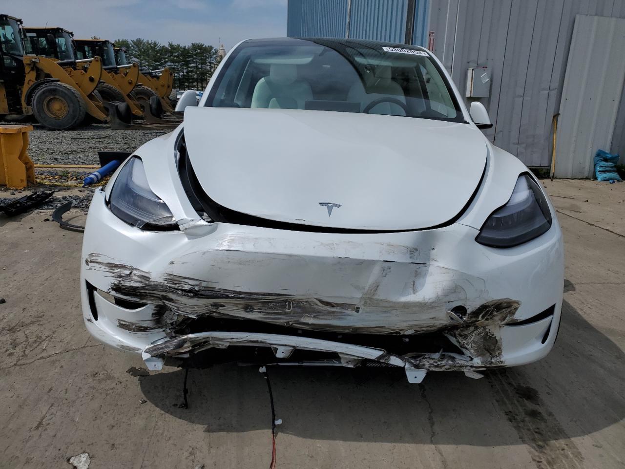 Photo 4 VIN: 7SAYGDEEXRA245476 - TESLA MODEL Y 