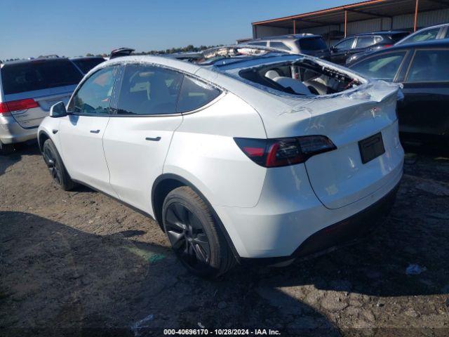 Photo 2 VIN: 7SAYGDEEXRA313534 - TESLA MODEL Y 