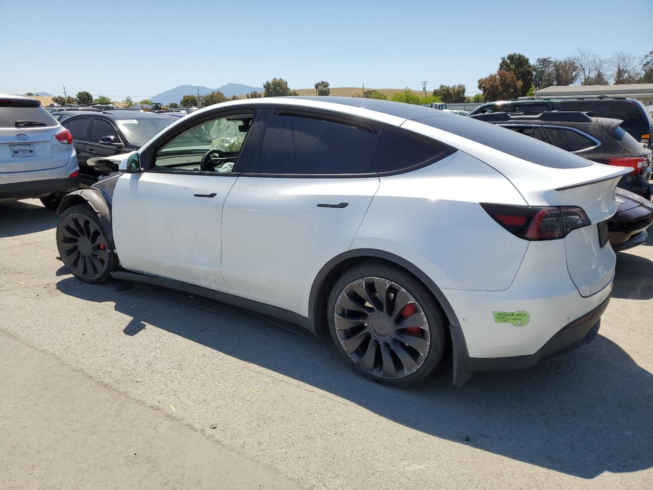 Photo 1 VIN: 7SAYGDEF0NF391133 - TESLA MODEL Y 