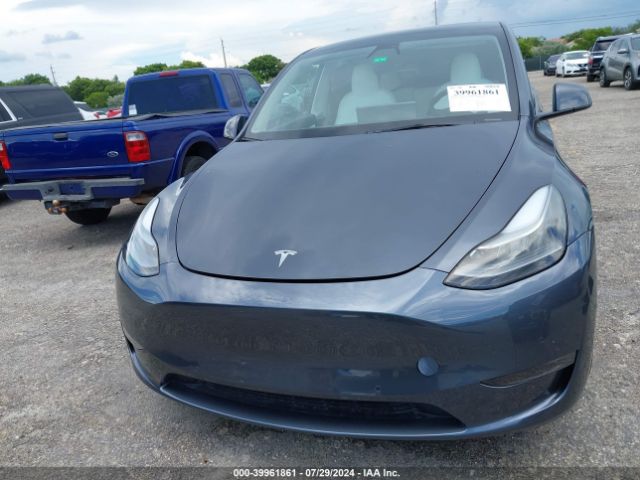 Photo 5 VIN: 7SAYGDEF0NF444364 - TESLA MODEL Y 