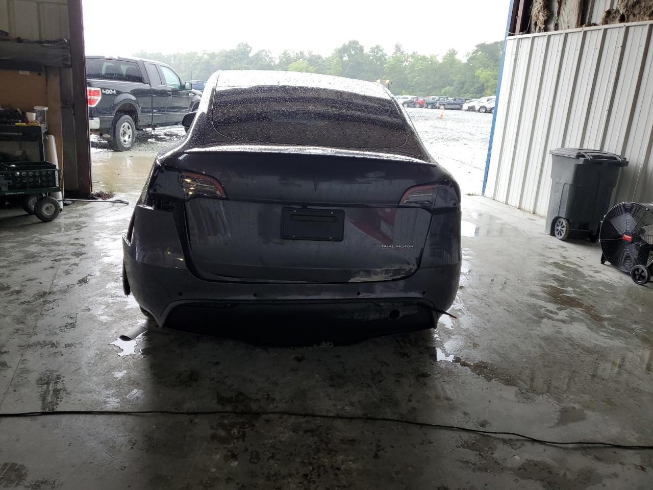 Photo 5 VIN: 7SAYGDEF0NF461066 - TESLA MODEL Y 