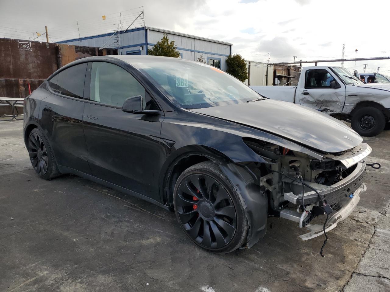 Photo 3 VIN: 7SAYGDEF0NF544660 - TESLA MODEL Y 