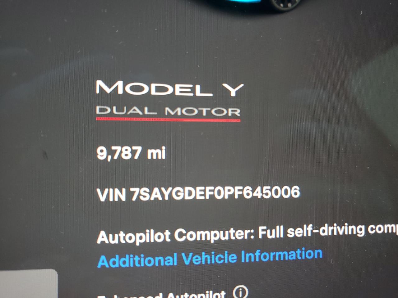 Photo 8 VIN: 7SAYGDEF0PF645006 - TESLA MODEL Y 