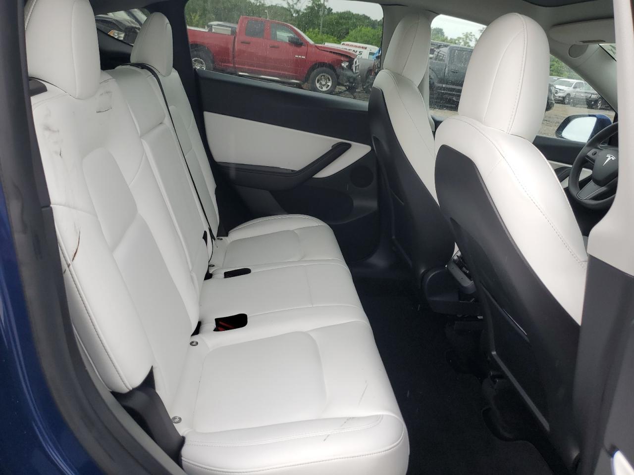 Photo 10 VIN: 7SAYGDEF1NF375958 - TESLA MODEL Y 