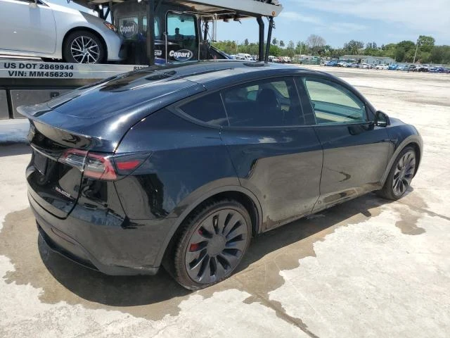 Photo 2 VIN: 7SAYGDEF1NF398656 - TESLA MODEL Y 