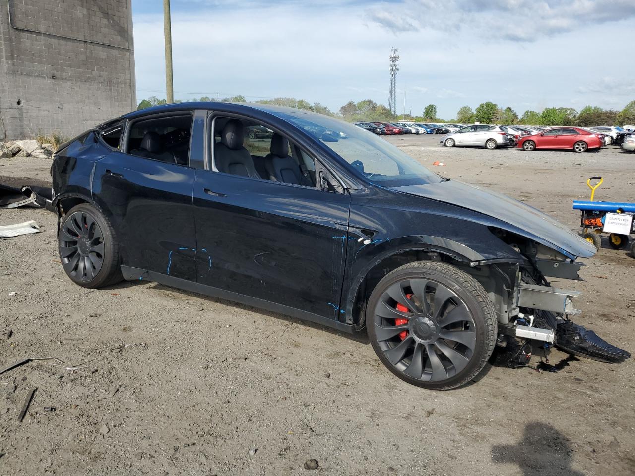 Photo 3 VIN: 7SAYGDEF1NF415343 - TESLA MODEL Y 