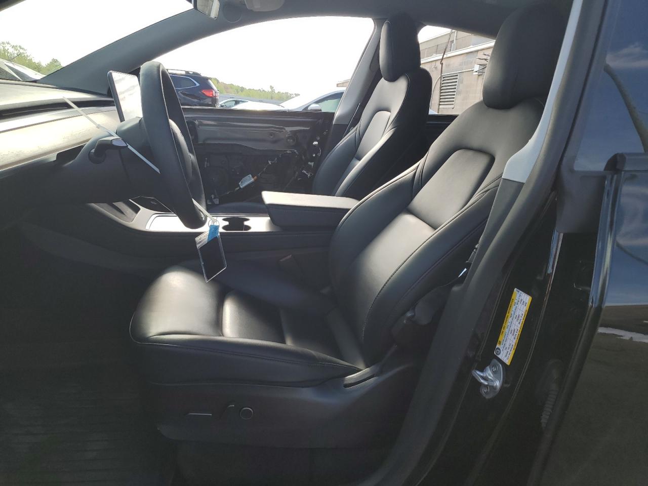 Photo 6 VIN: 7SAYGDEF1NF415343 - TESLA MODEL Y 