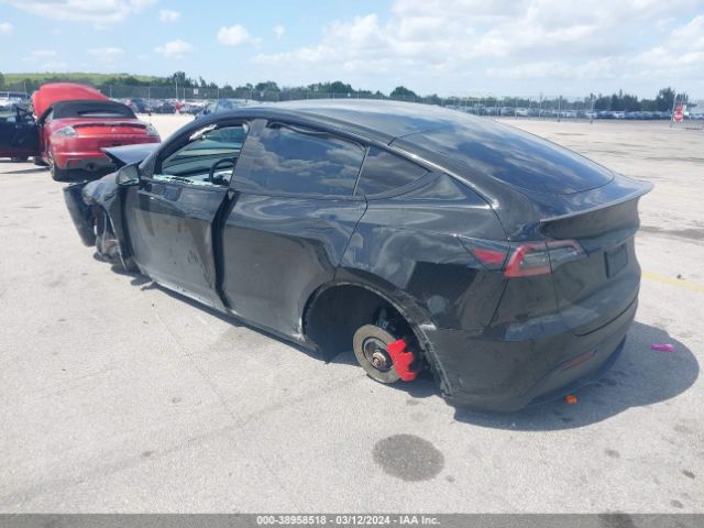 Photo 2 VIN: 7SAYGDEF1NF441845 - TESLA MODEL Y 