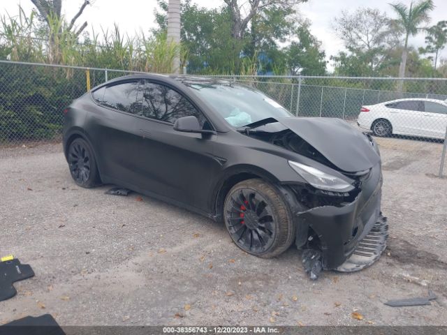 Photo 0 VIN: 7SAYGDEF1NF452411 - TESLA MODEL Y 