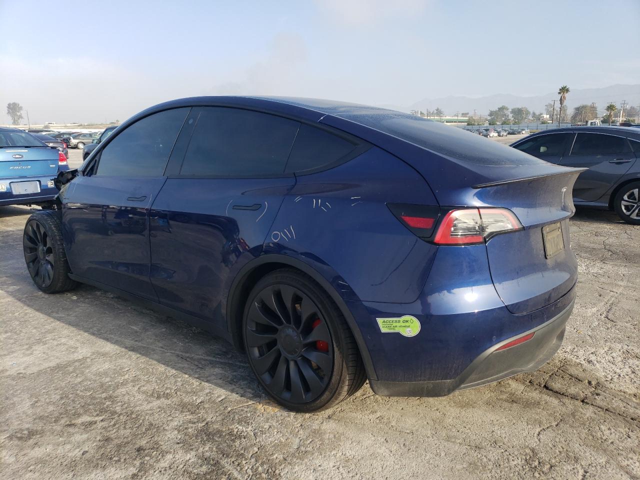 Photo 1 VIN: 7SAYGDEF1NF505141 - TESLA MODEL Y 