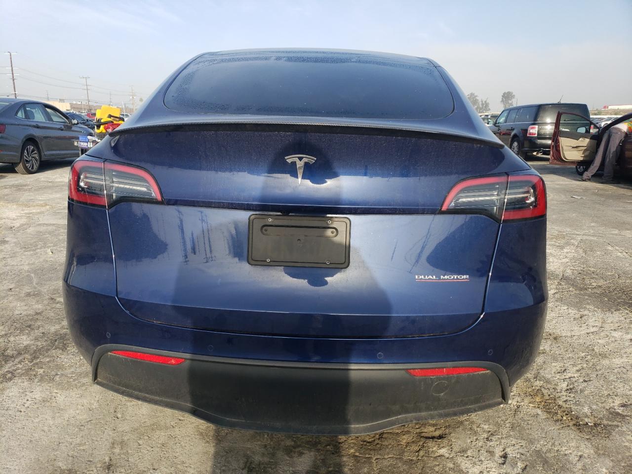 Photo 5 VIN: 7SAYGDEF1NF505141 - TESLA MODEL Y 