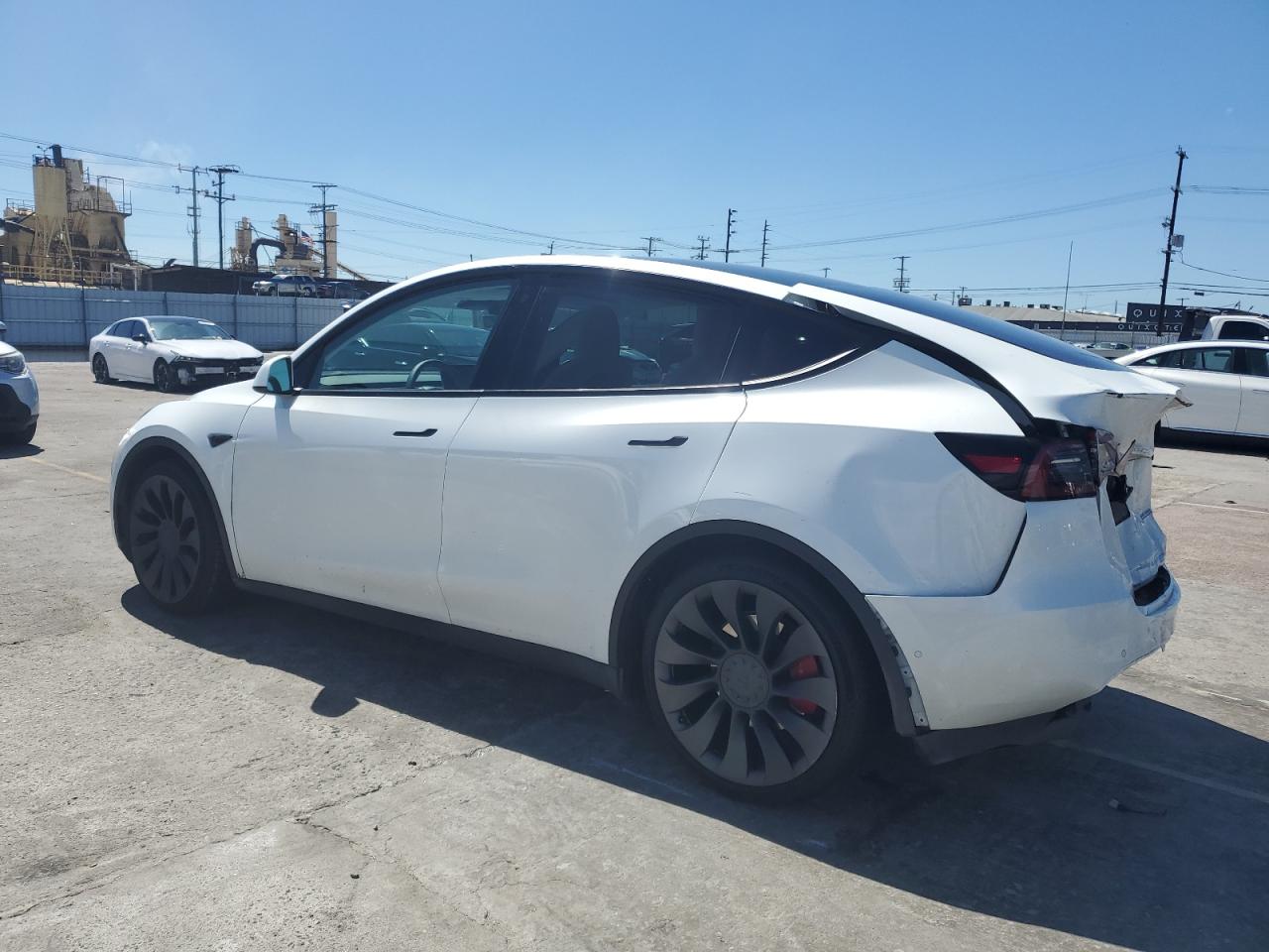 Photo 1 VIN: 7SAYGDEF1NF530122 - TESLA MODEL Y 