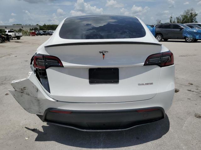 Photo 5 VIN: 7SAYGDEF1PF830259 - TESLA MODEL Y 