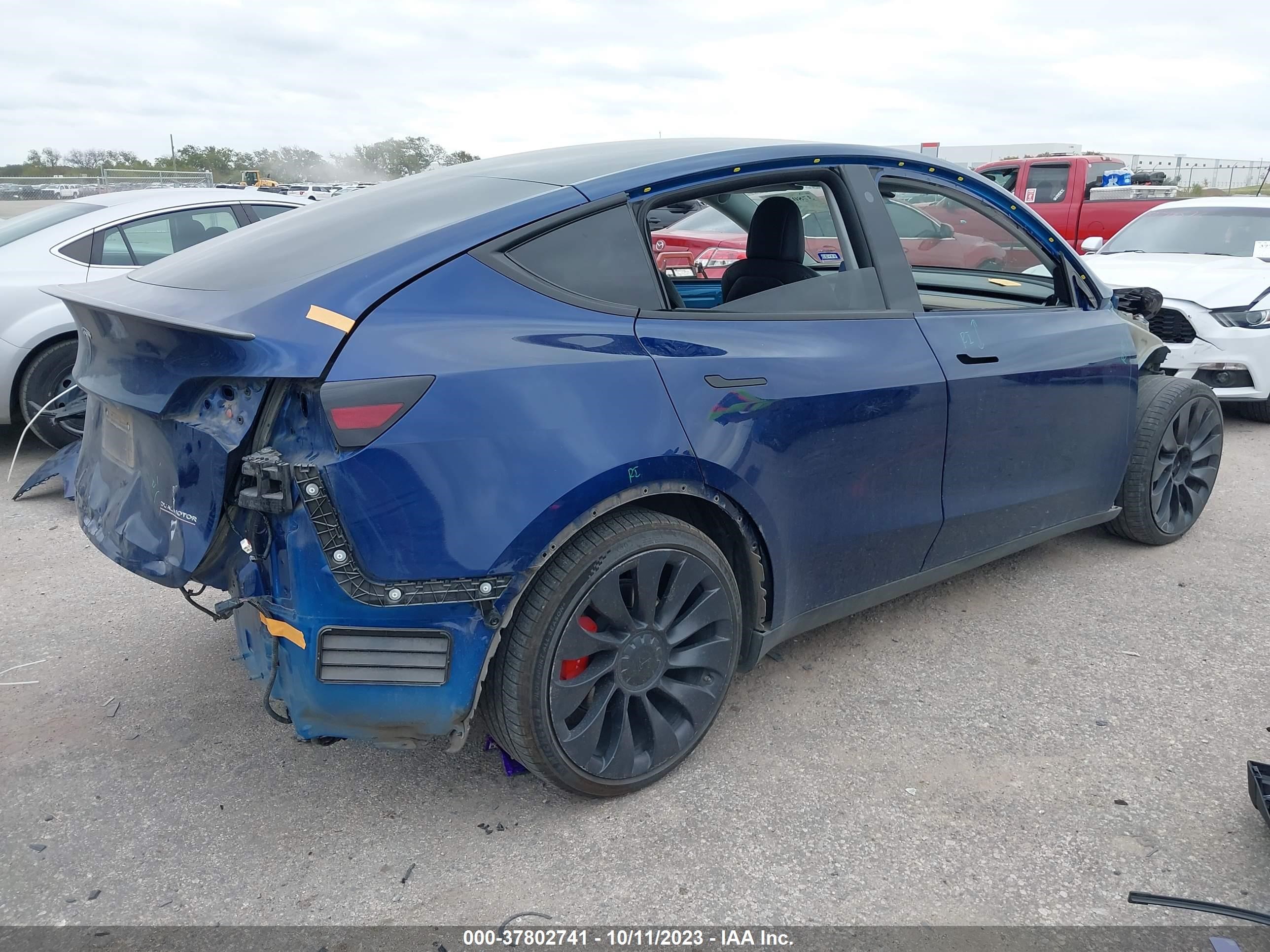 Photo 3 VIN: 7SAYGDEF2NF314800 - TESLA MODEL Y 