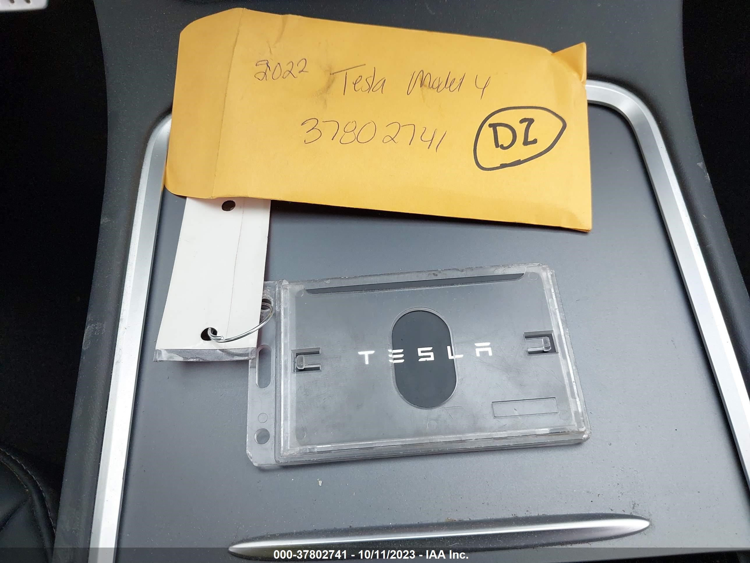 Photo 8 VIN: 7SAYGDEF2NF314800 - TESLA MODEL Y 