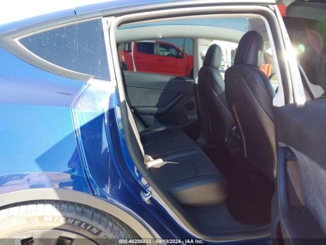 Photo 7 VIN: 7SAYGDEF2NF374852 - TESLA MODEL Y 