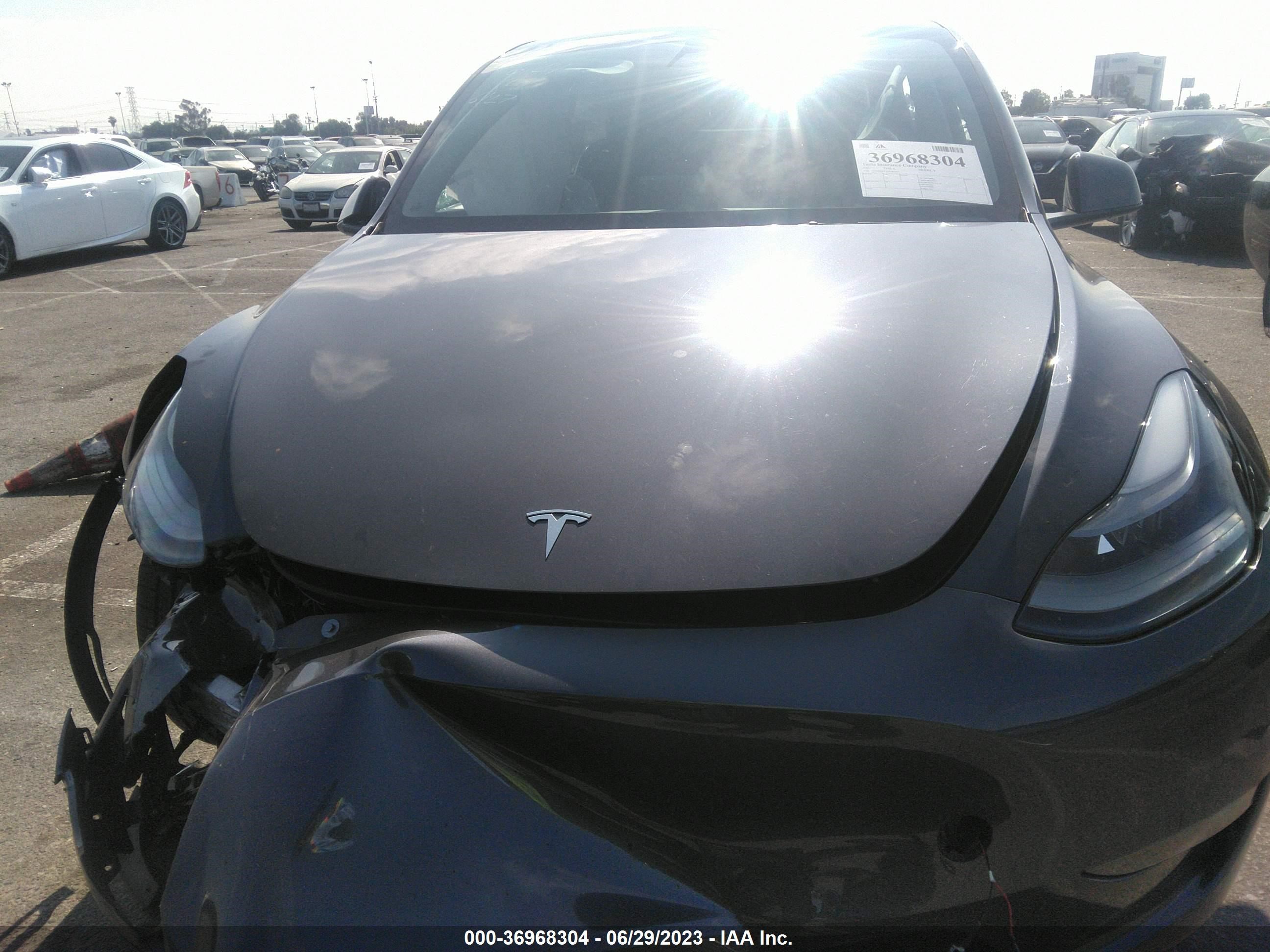 Photo 9 VIN: 7SAYGDEF2NF484705 - TESLA MODEL Y 