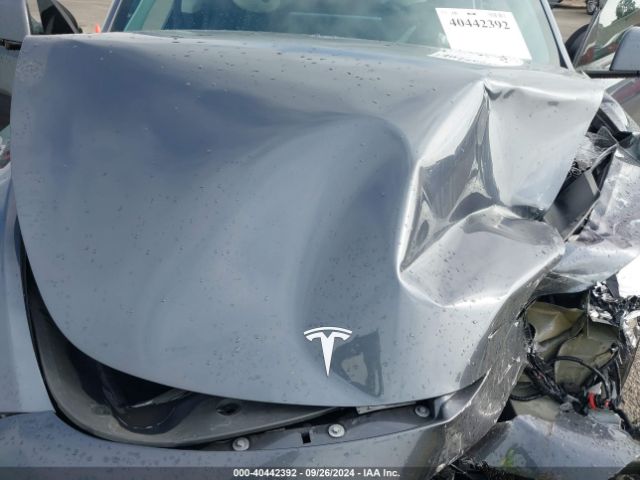 Photo 9 VIN: 7SAYGDEF2NF505911 - TESLA MODEL Y 