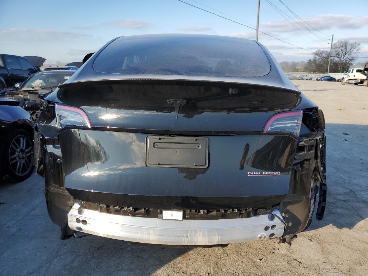 Photo 5 VIN: 7SAYGDEF2PF699620 - TESLA MODEL Y 