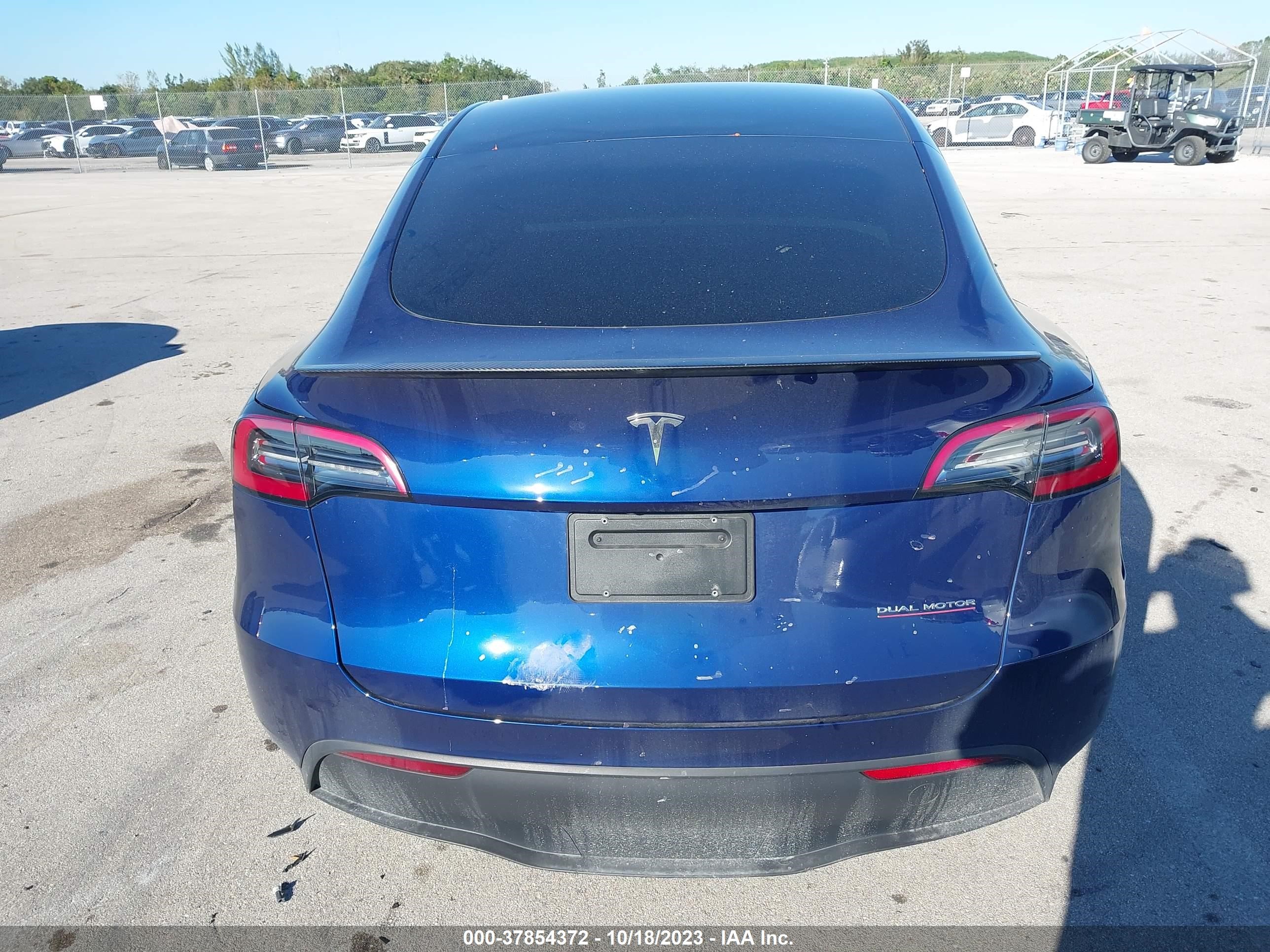 Photo 15 VIN: 7SAYGDEF2PF776695 - TESLA MODEL Y 