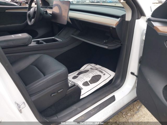 Photo 4 VIN: 7SAYGDEF2PF803488 - TESLA MODEL Y 