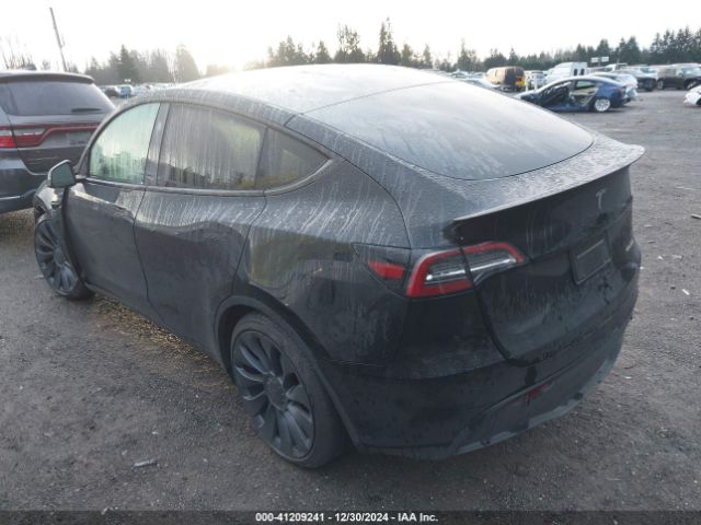 Photo 2 VIN: 7SAYGDEF2RF109984 - TESLA MODEL Y 