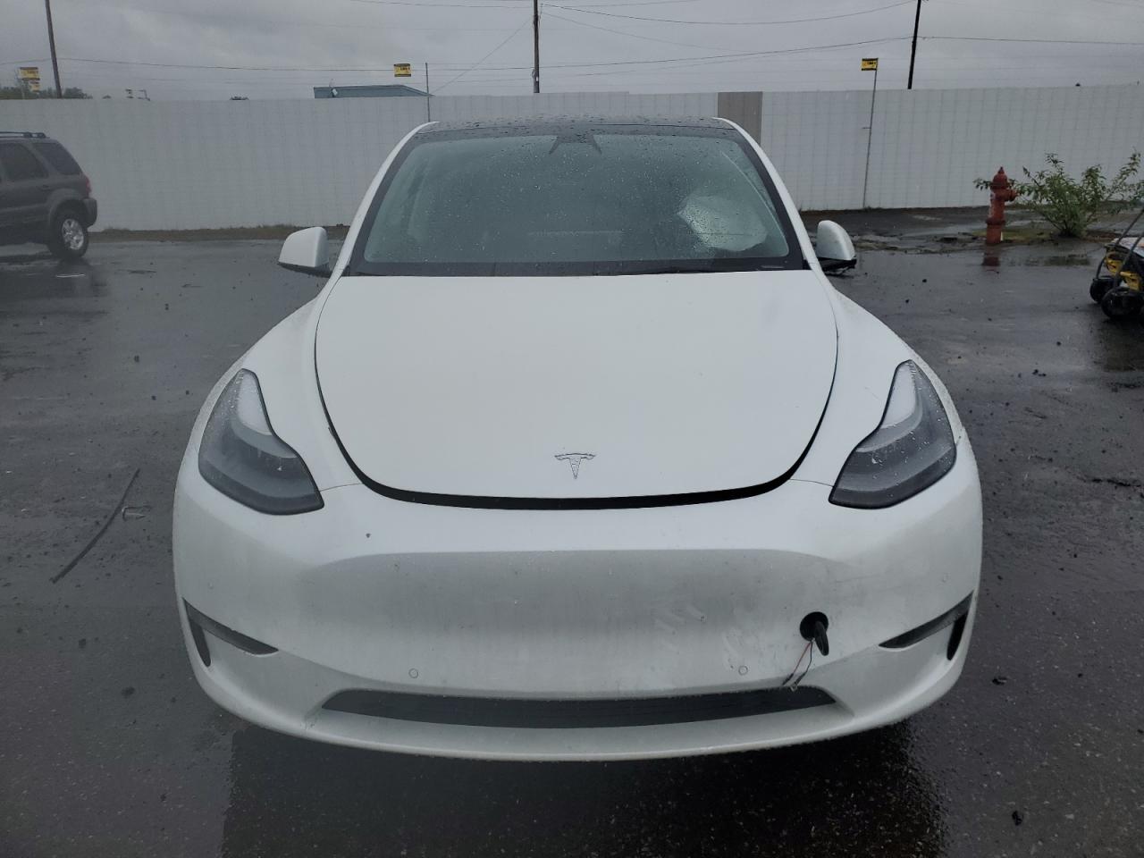 Photo 4 VIN: 7SAYGDEF3NF364802 - TESLA MODEL Y 