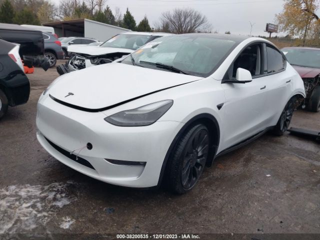 Photo 1 VIN: 7SAYGDEF3NF398271 - TESLA MODEL Y 