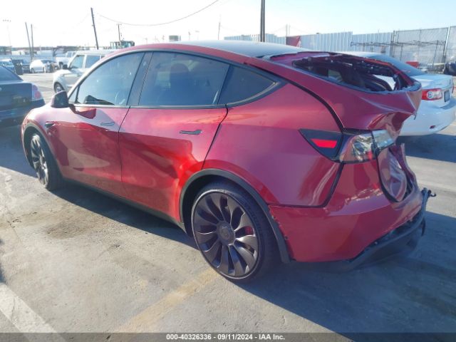 Photo 2 VIN: 7SAYGDEF3NF403825 - TESLA MODEL Y 