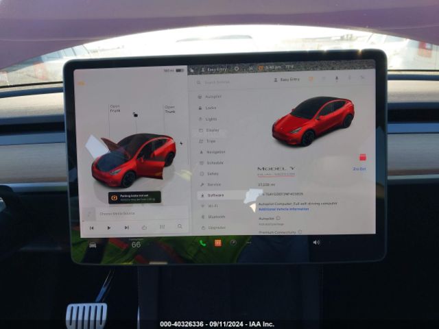 Photo 6 VIN: 7SAYGDEF3NF403825 - TESLA MODEL Y 