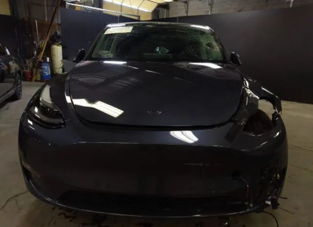 Photo 5 VIN: 7SAYGDEF3NF436856 - TESLA MODEL Y 