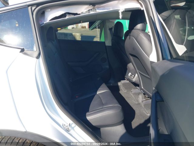 Photo 7 VIN: 7SAYGDEF3NF448912 - TESLA MODEL Y 