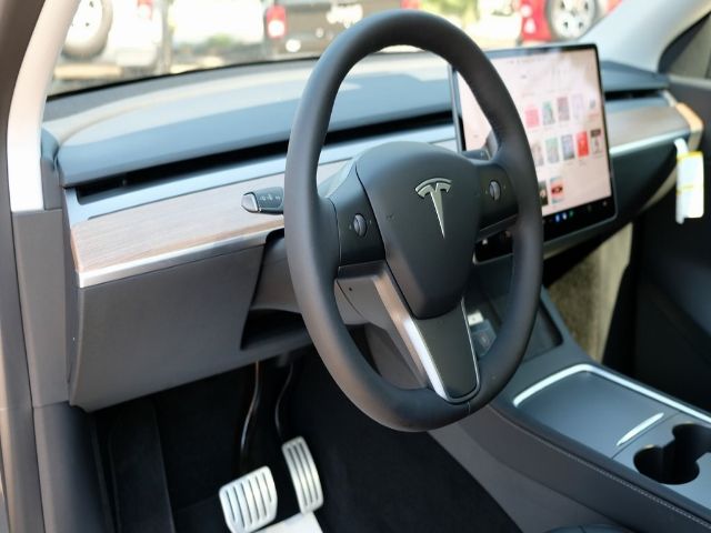 Photo 2 VIN: 7SAYGDEF3NF448926 - TESLA MODEL Y 