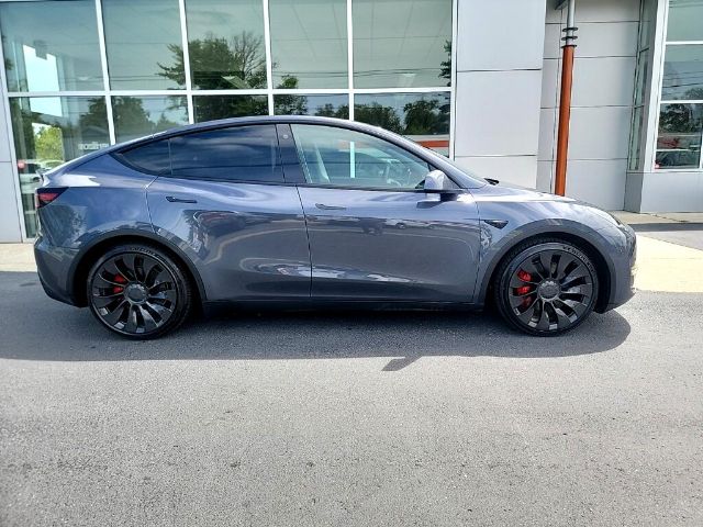 Photo 1 VIN: 7SAYGDEF3NF463071 - TESLA MODEL Y 