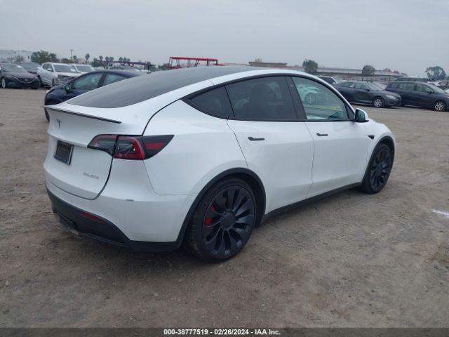 Photo 3 VIN: 7SAYGDEF3NF485619 - TESLA MODEL Y 