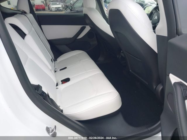 Photo 7 VIN: 7SAYGDEF3NF485619 - TESLA MODEL Y 