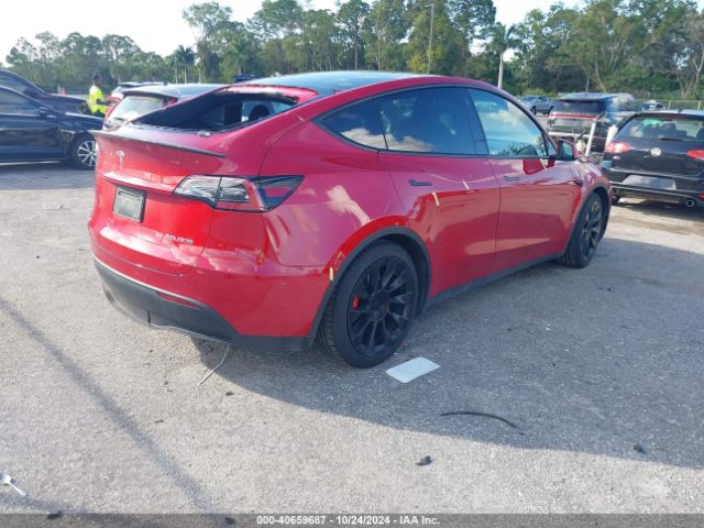 Photo 3 VIN: 7SAYGDEF3NF521521 - TESLA MODEL Y 