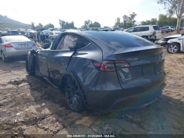 Photo 2 VIN: 7SAYGDEF3NF531059 - TESLA MODEL Y 