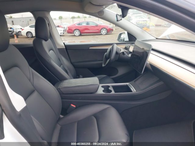 Photo 4 VIN: 7SAYGDEF3NF545785 - TESLA MODEL Y 