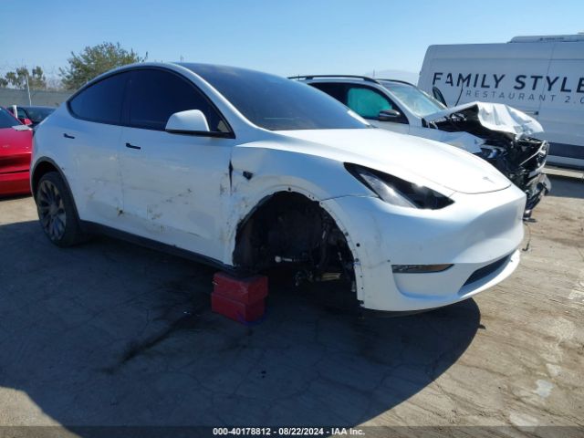 Photo 0 VIN: 7SAYGDEF3NF547441 - TESLA MODEL Y 