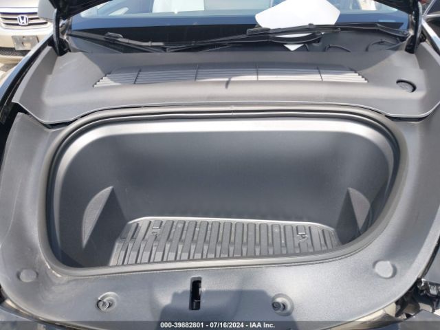 Photo 9 VIN: 7SAYGDEF3RA278084 - TESLA MODEL Y 