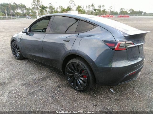 Photo 2 VIN: 7SAYGDEF4NF338807 - TESLA MODEL Y 