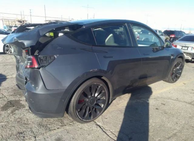 Photo 3 VIN: 7SAYGDEF4NF343974 - TESLA MODEL Y 