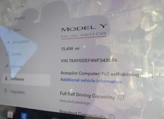 Photo 6 VIN: 7SAYGDEF4NF343974 - TESLA MODEL Y 