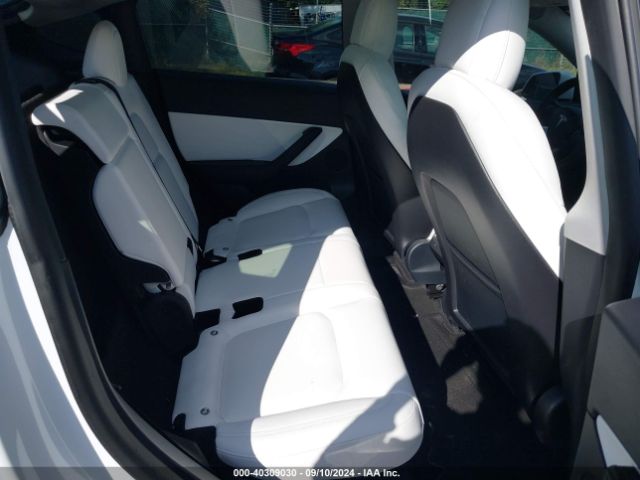 Photo 7 VIN: 7SAYGDEF4NF378255 - TESLA MODEL Y 